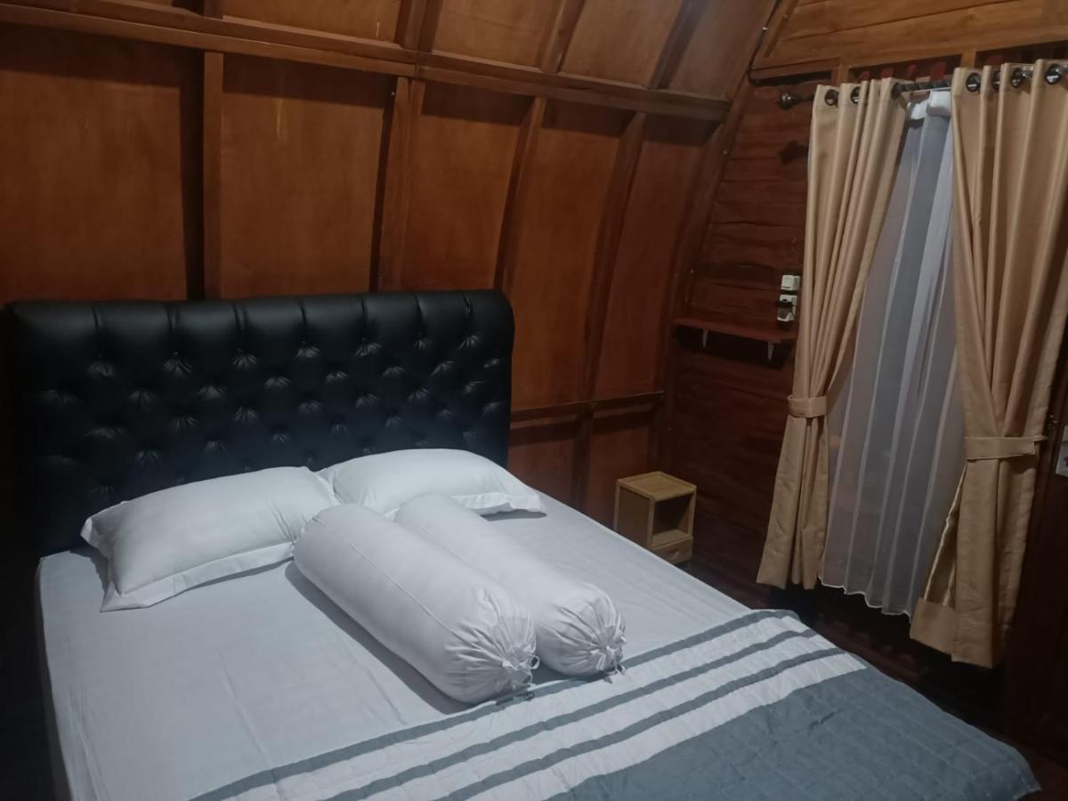 Wooden House Paseban Villa โบกอร์ ภายนอก รูปภาพ